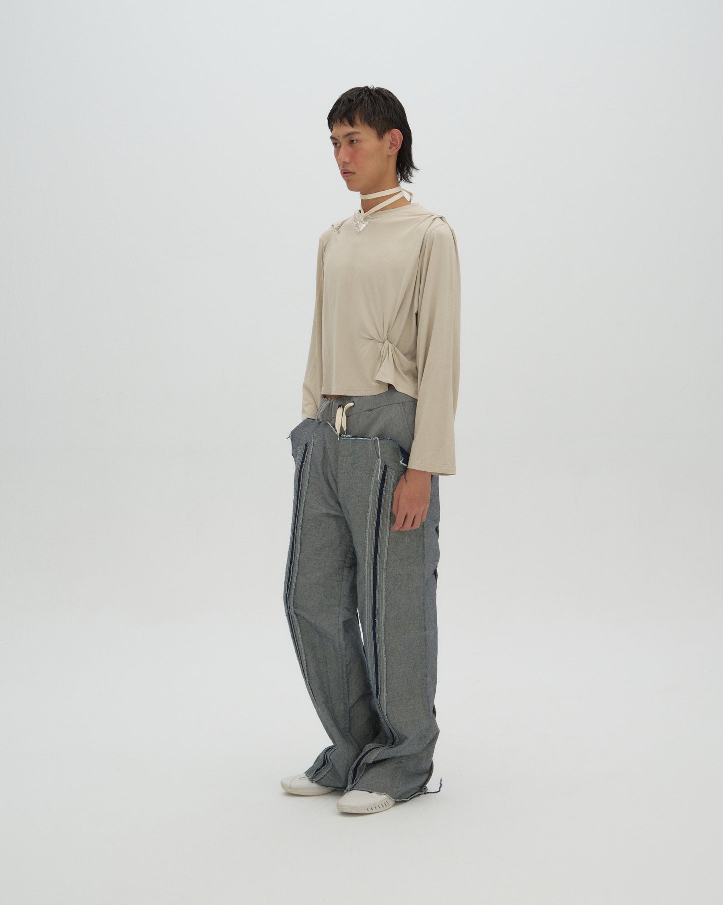 knotted basic t-shirt